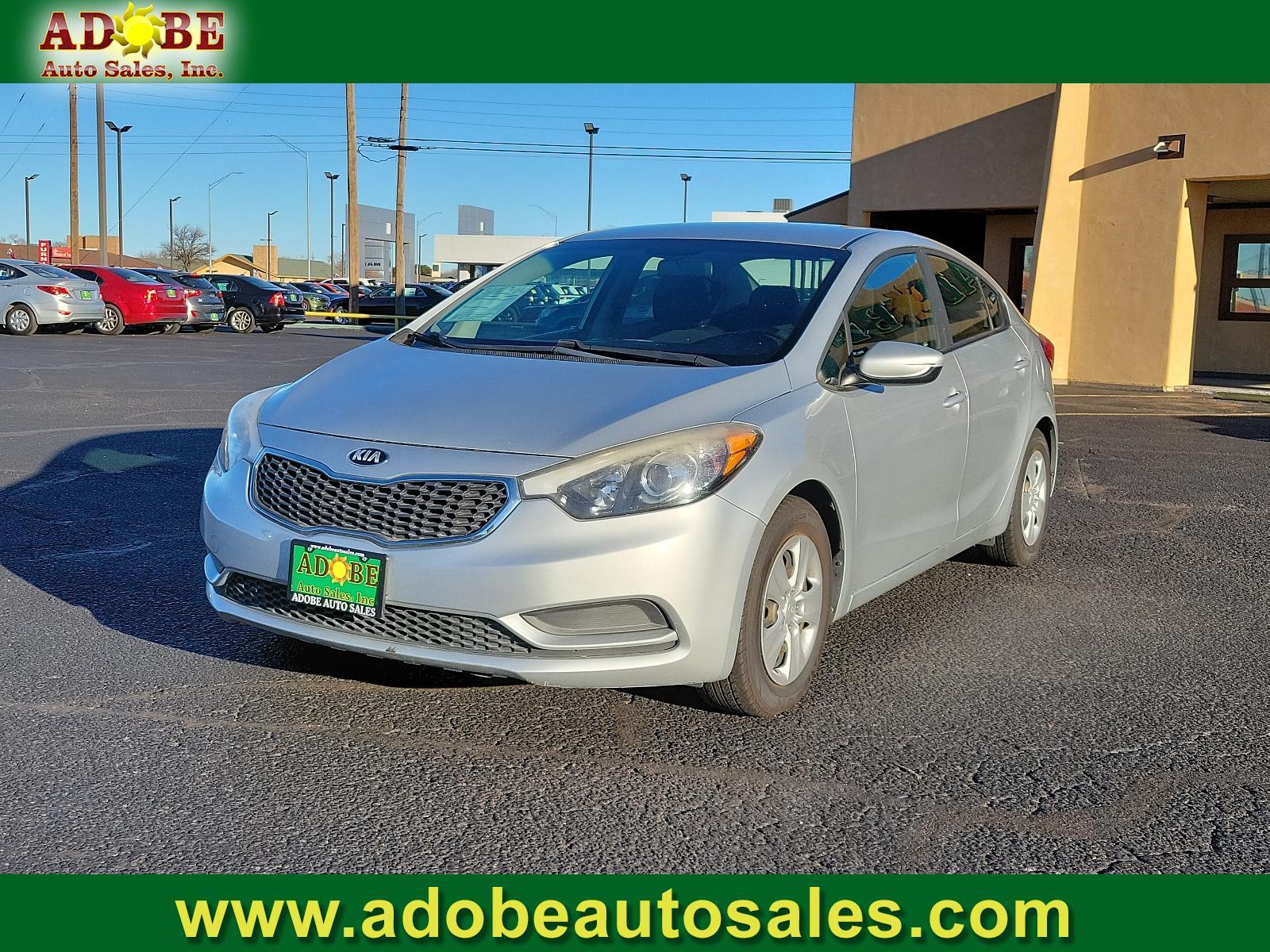 2016 Silky Silver /Black, cloth Kia Forte LX (KNAFK4A66G5) with an Engine: 1.8L I4 DOHC D-CVVT MPI engine, located at 4711 Ave Q, Lubbock, TX, 79412, (806) 687-2362, 33.551304, -101.855293 - Photo #0