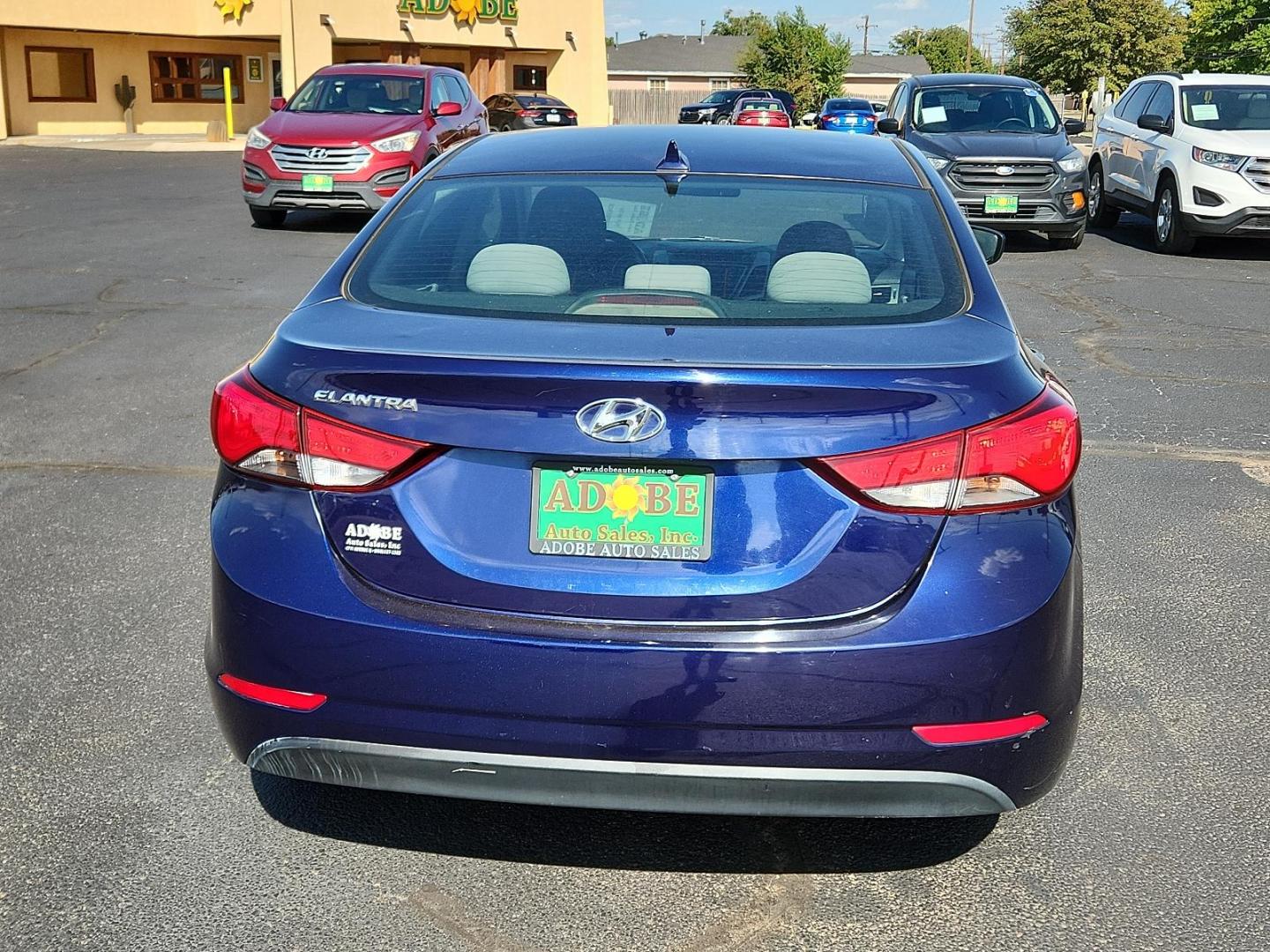 2014 Windy Sea Blue /Gray Hyundai Elantra SE (5NPDH4AE2EH) with an Engine: 1.8L DOHC 16V 4-Cylinder D-CVVT engine, located at 4711 Ave Q, Lubbock, TX, 79412, (806) 687-2362, 33.551304, -101.855293 - Photo#3