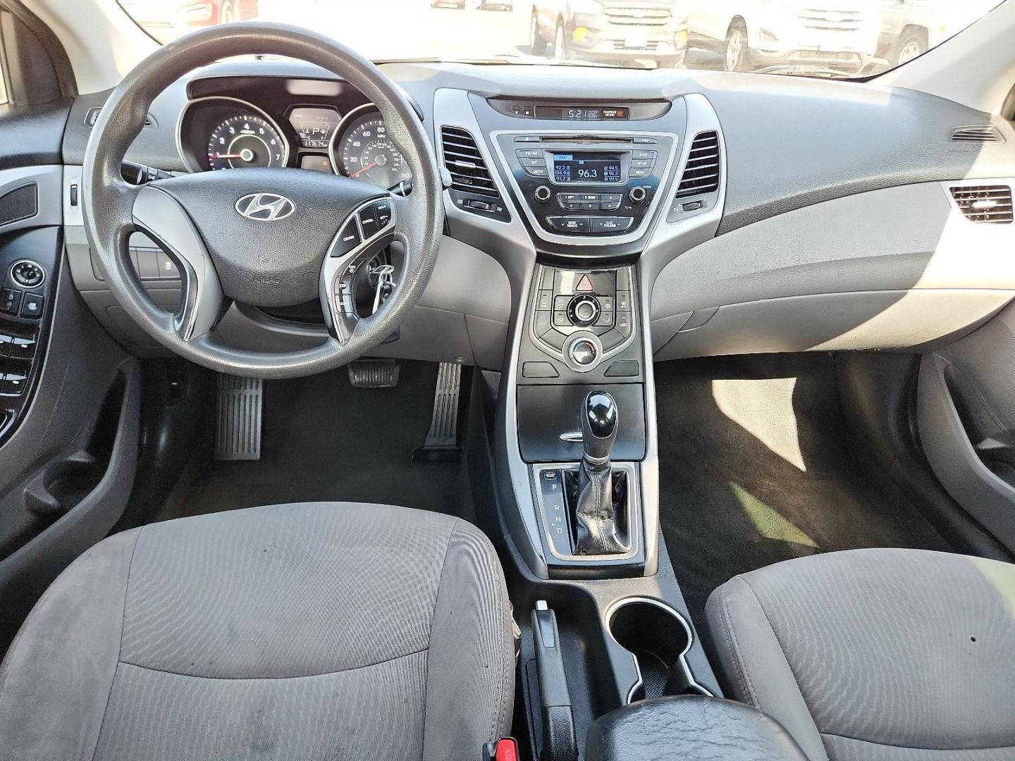 2014 Windy Sea Blue /Gray Hyundai Elantra SE (5NPDH4AE2EH) with an Engine: 1.8L DOHC 16V 4-Cylinder D-CVVT engine, located at 4711 Ave Q, Lubbock, TX, 79412, (806) 687-2362, 33.551304, -101.855293 - Photo#10