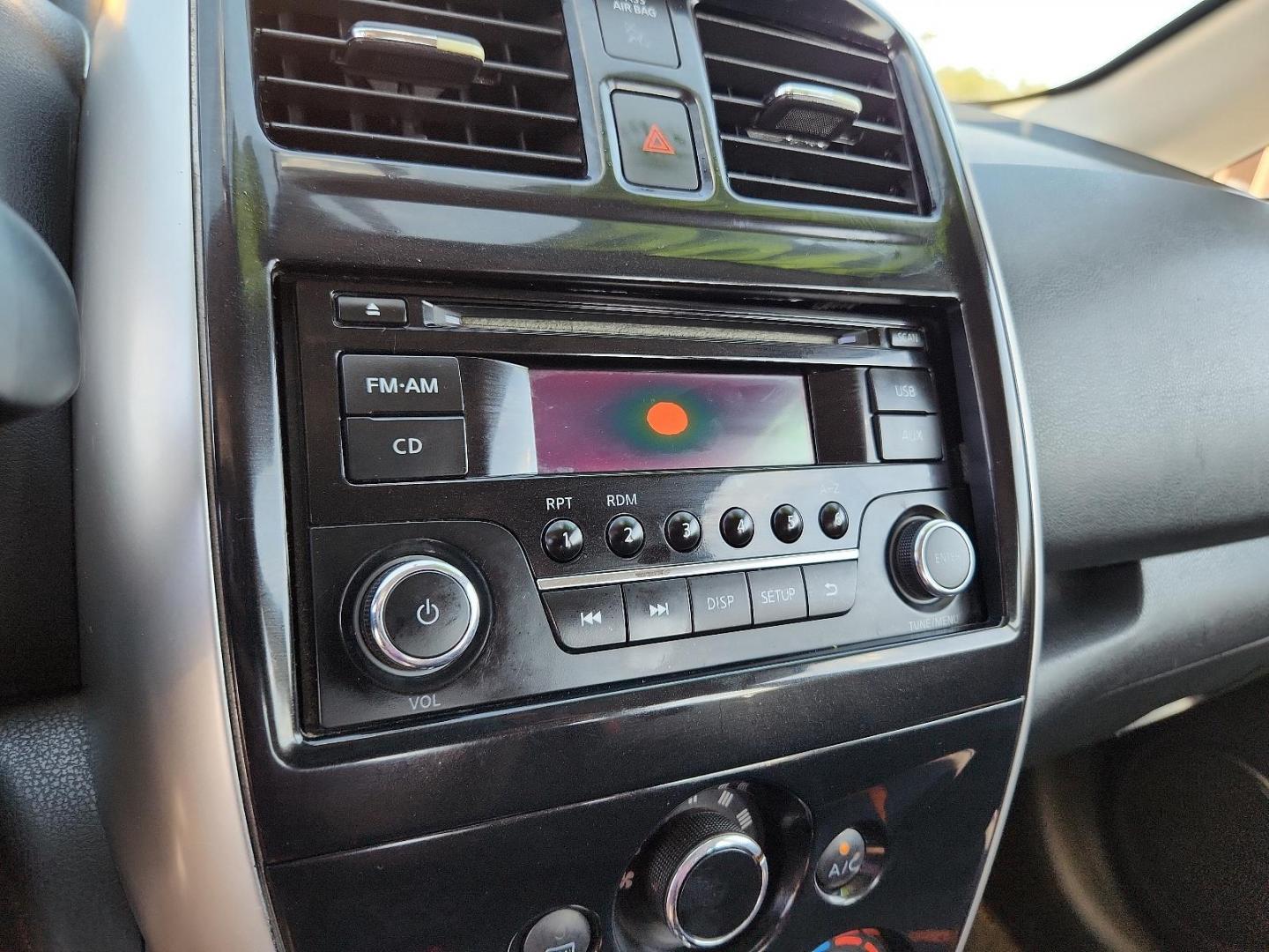 2015 Magnetic Gray Metallic /Charcoal Nissan Versa Note SR (3N1CE2CP0FL) with an Engine: 1.6L DOHC 16-Valve 4-Cylinder engine, located at 4711 Ave Q, Lubbock, TX, 79412, (806) 687-2362, 33.551304, -101.855293 - Photo#12