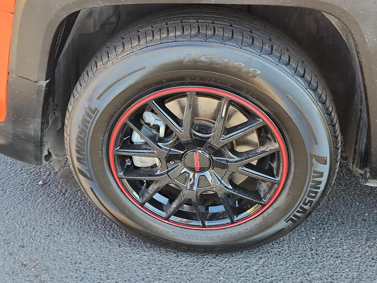 2020 Omaha Orange Clear Coat /Black, cloth Jeep Renegade Sport (ZACNJAAB7LP) with an ENGINE: 2.4L I4 ZERO EVAP M-AIR engine, located at 4711 Ave Q, Lubbock, TX, 79412, (806) 687-2362, 33.551304, -101.855293 - Photo#6