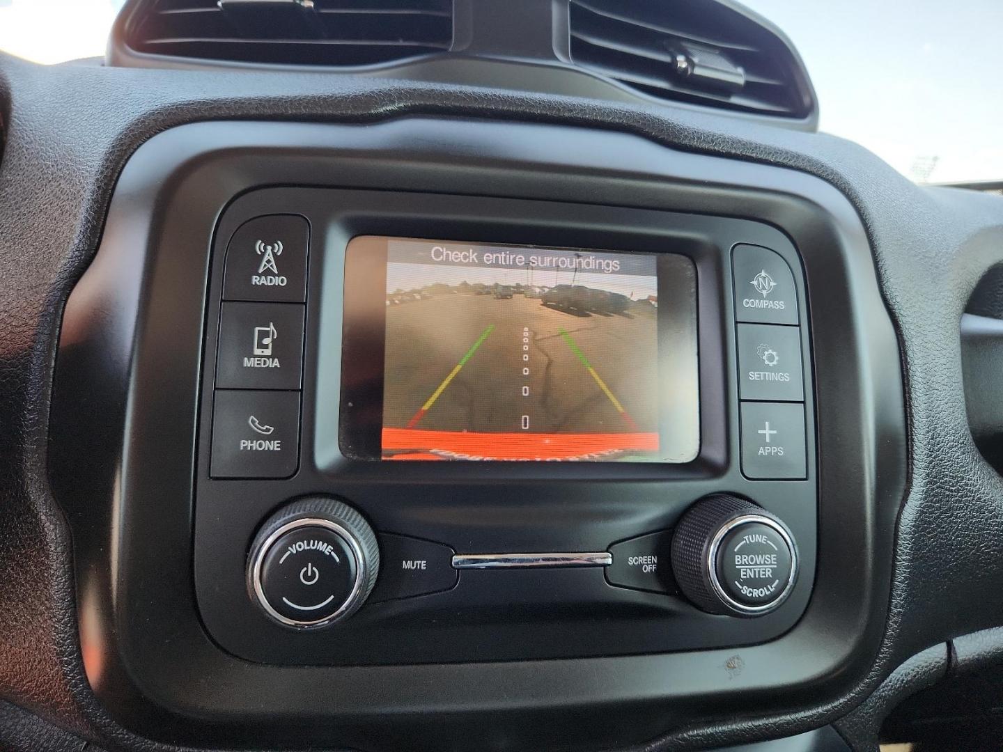 2020 Omaha Orange Clear Coat /Black, cloth Jeep Renegade Sport (ZACNJAAB7LP) with an ENGINE: 2.4L I4 ZERO EVAP M-AIR engine, located at 4711 Ave Q, Lubbock, TX, 79412, (806) 687-2362, 33.551304, -101.855293 - Photo#14