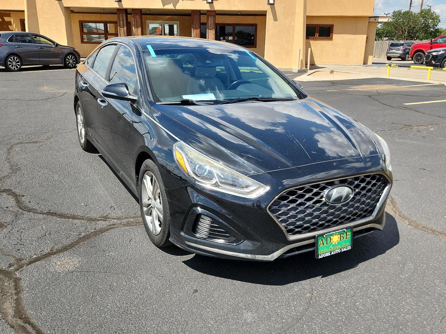 2019 Phantom Black /Black, leather/cloth Hyundai Sonata SEL (5NPE34AF0KH) with an Engine: 2.4L GDI DOHC 16-Valve I4 engine, located at 4711 Ave Q, Lubbock, TX, 79412, (806) 687-2362, 33.551304, -101.855293 - Photo#6