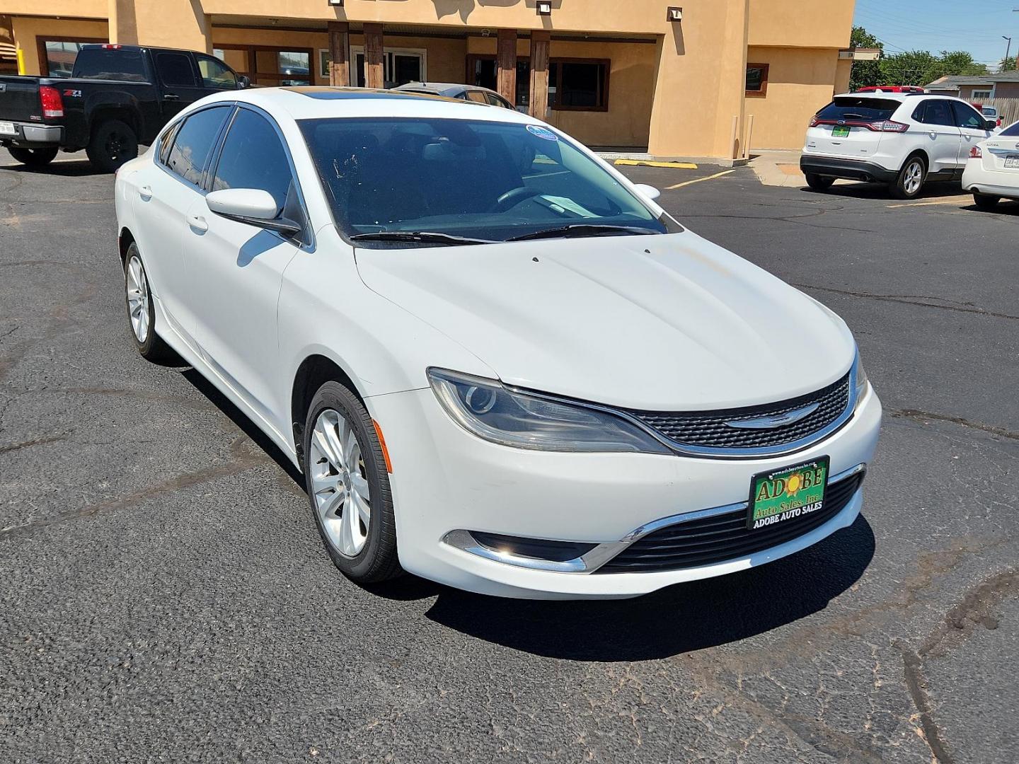 2015 Bright White Clearcoat /Black Chrysler 200 Limited (1C3CCCAB5FN) with an ENGINE: 2.4L I4 PZEV M-AIR engine, located at 4711 Ave Q, Lubbock, TX, 79412, (806) 687-2362, 33.551304, -101.855293 - Photo#6