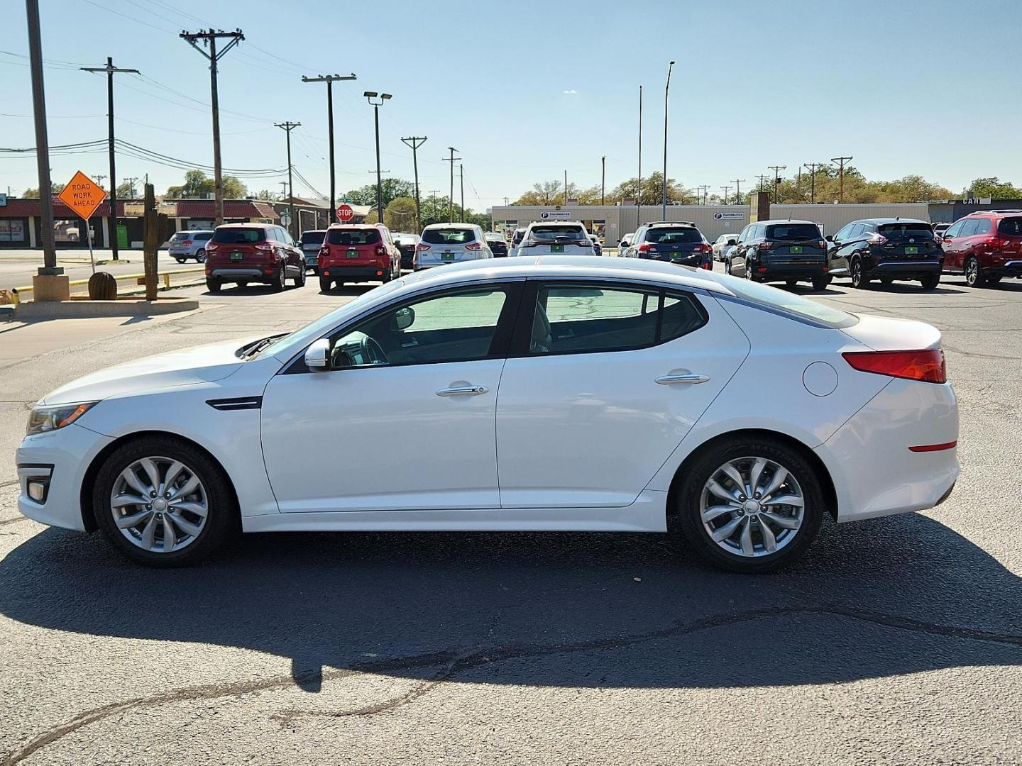 2015 Snow White Pearl /Gray Kia Optima EX (5XXGN4A79FG) with an Engine: 2.4L DOHC I4 GDI engine, located at 4711 Ave Q, Lubbock, TX, 79412, (806) 687-2362, 33.551304, -101.855293 - Photo#1