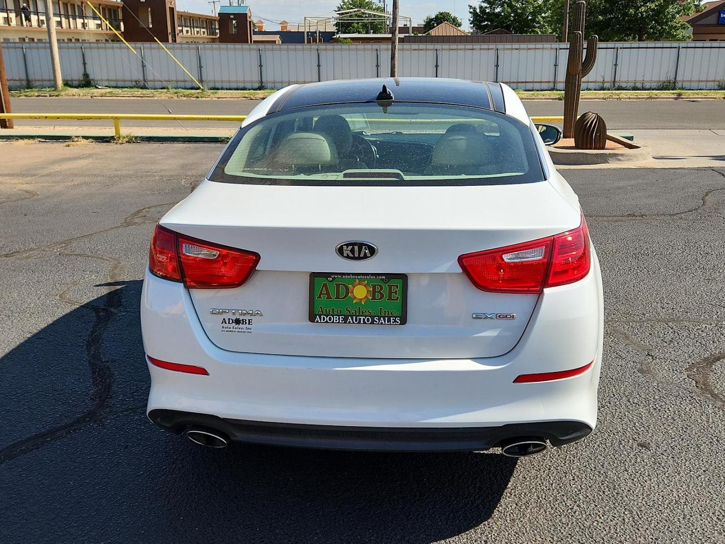 2015 Snow White Pearl /Gray Kia Optima EX (5XXGN4A79FG) with an Engine: 2.4L DOHC I4 GDI engine, located at 4711 Ave Q, Lubbock, TX, 79412, (806) 687-2362, 33.551304, -101.855293 - Photo#3