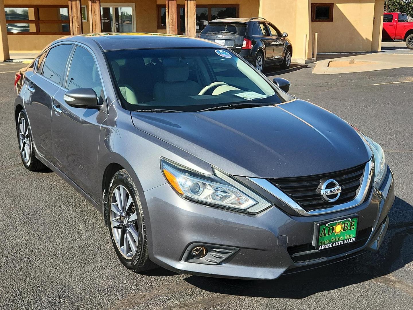 2016 Gun Metallic /Charcoal, cloth Nissan Altima 2.5 SV (1N4AL3AP9GC) with an Engine: 2.5L DOHC 16-Valve 4-Cylinder engine, located at 4711 Ave Q, Lubbock, TX, 79412, (806) 687-2362, 33.551304, -101.855293 - Photo#6