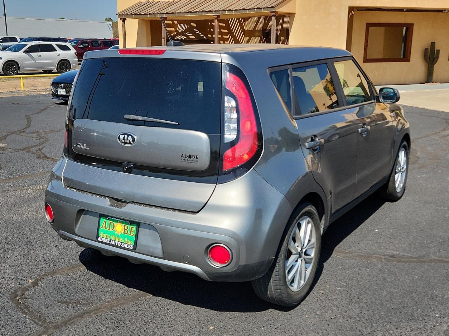 2019 Titanium Gray /Black, cloth Kia Soul + (KNDJP3A56K7) with an Engine: 2.0L GDI DOHC Dual CVVT I4 engine, located at 4711 Ave Q, Lubbock, TX, 79412, (806) 687-2362, 33.551304, -101.855293 - Photo#3