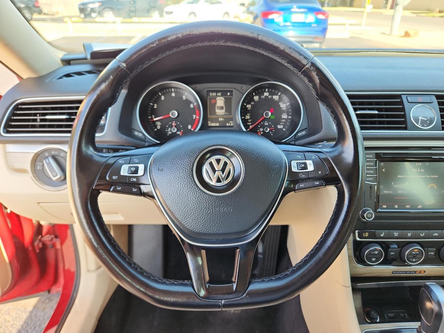 2017 Fortana Red /Titan Black, leatherette Volkswagen Passat 1.8T SE w/Technology (1VWGT7A33HC) with an Engine: 1.8L TSI 170 HP 16V Turbo 4-Cylinder -inc: direct injection engine, located at 4711 Ave Q, Lubbock, TX, 79412, (806) 687-2362, 33.551304, -101.855293 - Photo#17