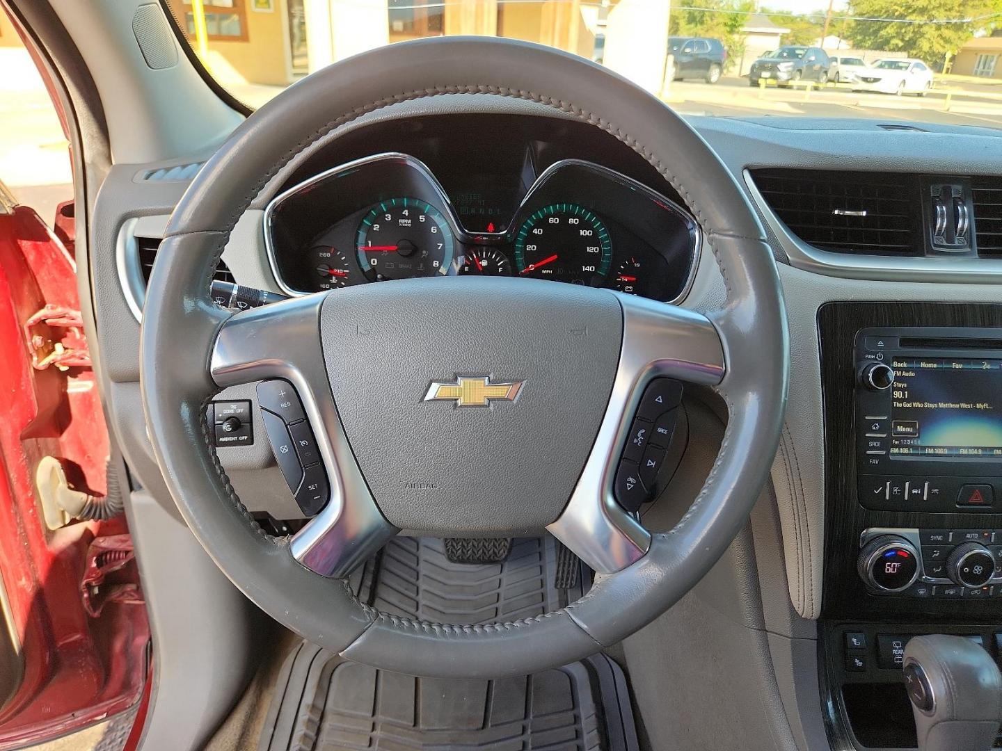 2016 Red /Gray Chevrolet Traverse LT (1GNKRHKD3GJ) with an ENGINE, 3.6L SIDI V6 engine, located at 4711 Ave Q, Lubbock, TX, 79412, (806) 687-2362, 33.551304, -101.855293 - Photo#17