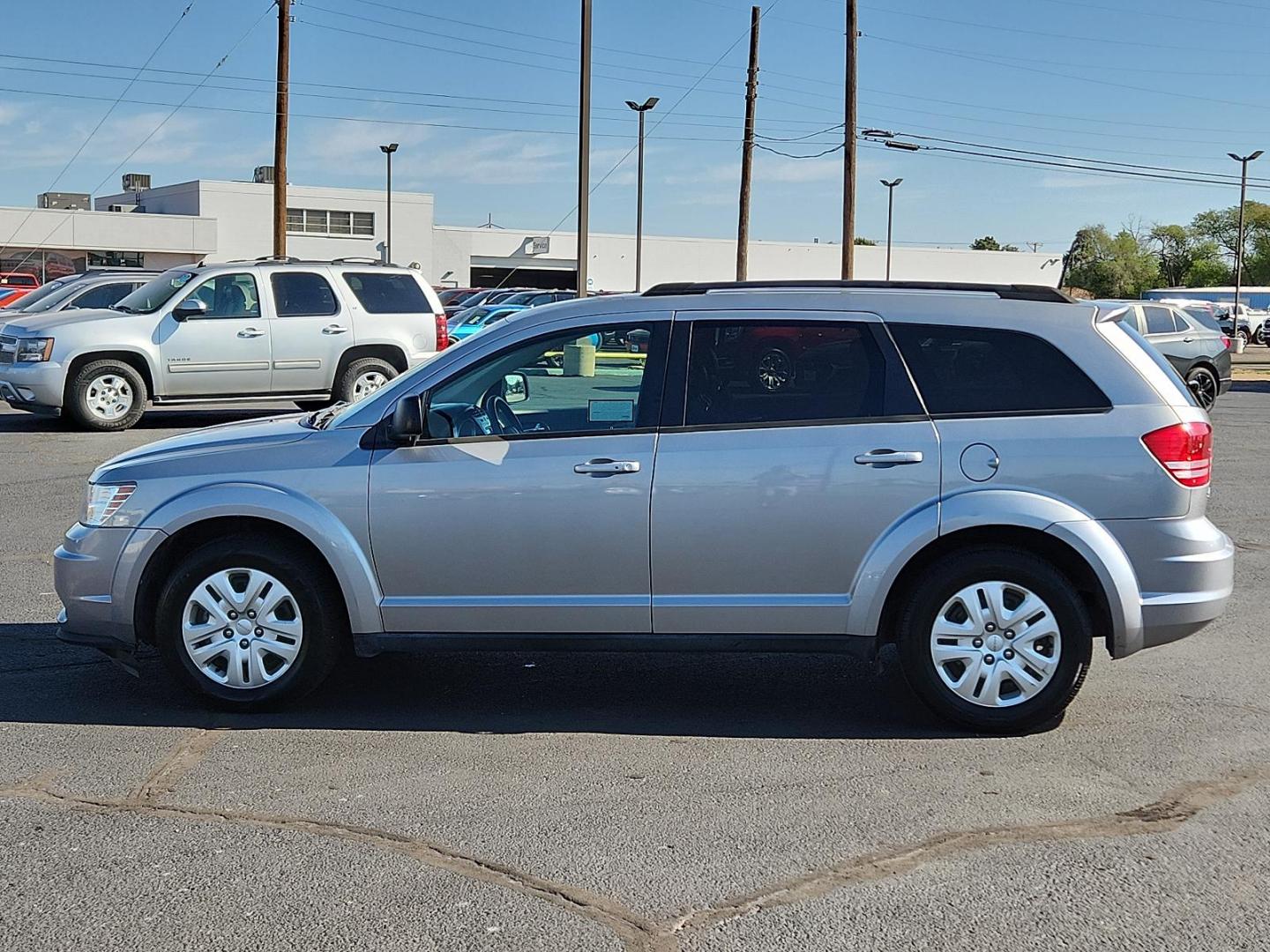 2019 Billet Clear Coat /Black, premium cloth Dodge Journey SE Value Pkg (3C4PDCAB7KT) with an ENGINE: 2.4L I4 DOHC 16V DUAL VVT engine, located at 4711 Ave Q, Lubbock, TX, 79412, (806) 687-2362, 33.551304, -101.855293 - Photo#1