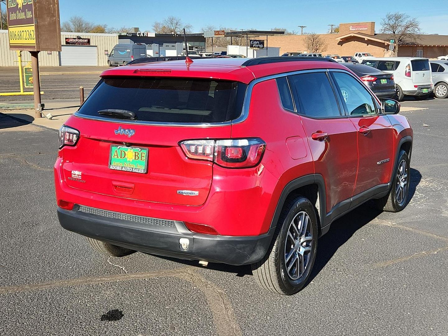 2018 Redline Pearlcoat - PRM /Ski Gray/Black - G7XS Jeep Compass Latitude w/Sun/Wheel Pkg (3C4NJCBB8JT) with an ENGINE: 2.4L I4 ZERO EVAP M-AIR W/ESS engine, located at 4711 Ave Q, Lubbock, TX, 79412, (806) 687-2362, 33.551304, -101.855293 - Photo#3