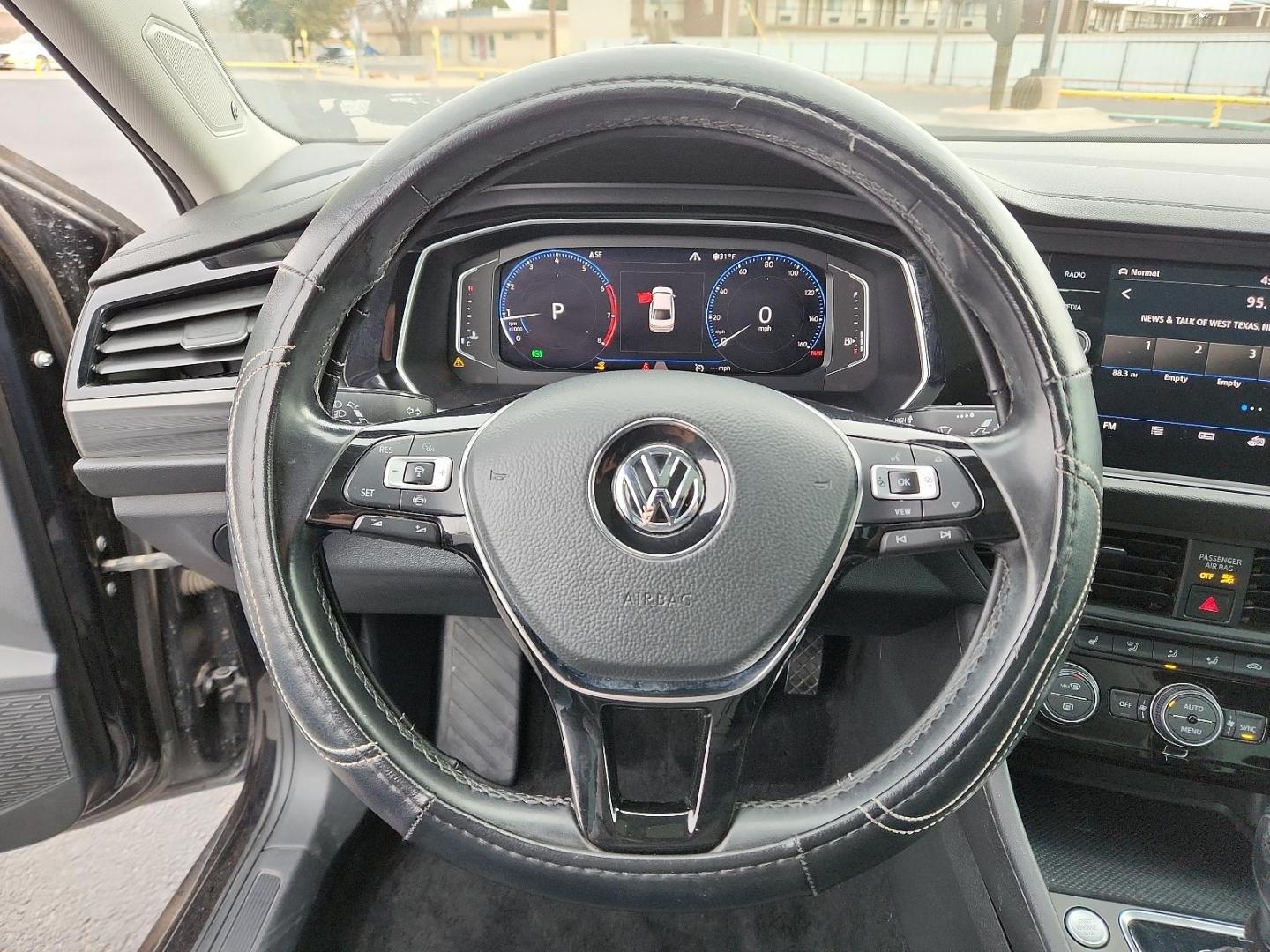 2019 BLACK Volkswagen Jetta SEL (3VWE57BUXKM) with an Engine: 1.4L TSI I-4 Turbocharged -inc: DOHC 16-valve, direct fuel injection engine, located at 4711 Ave Q, Lubbock, TX, 79412, (806) 687-2362, 33.551304, -101.855293 - Photo#18