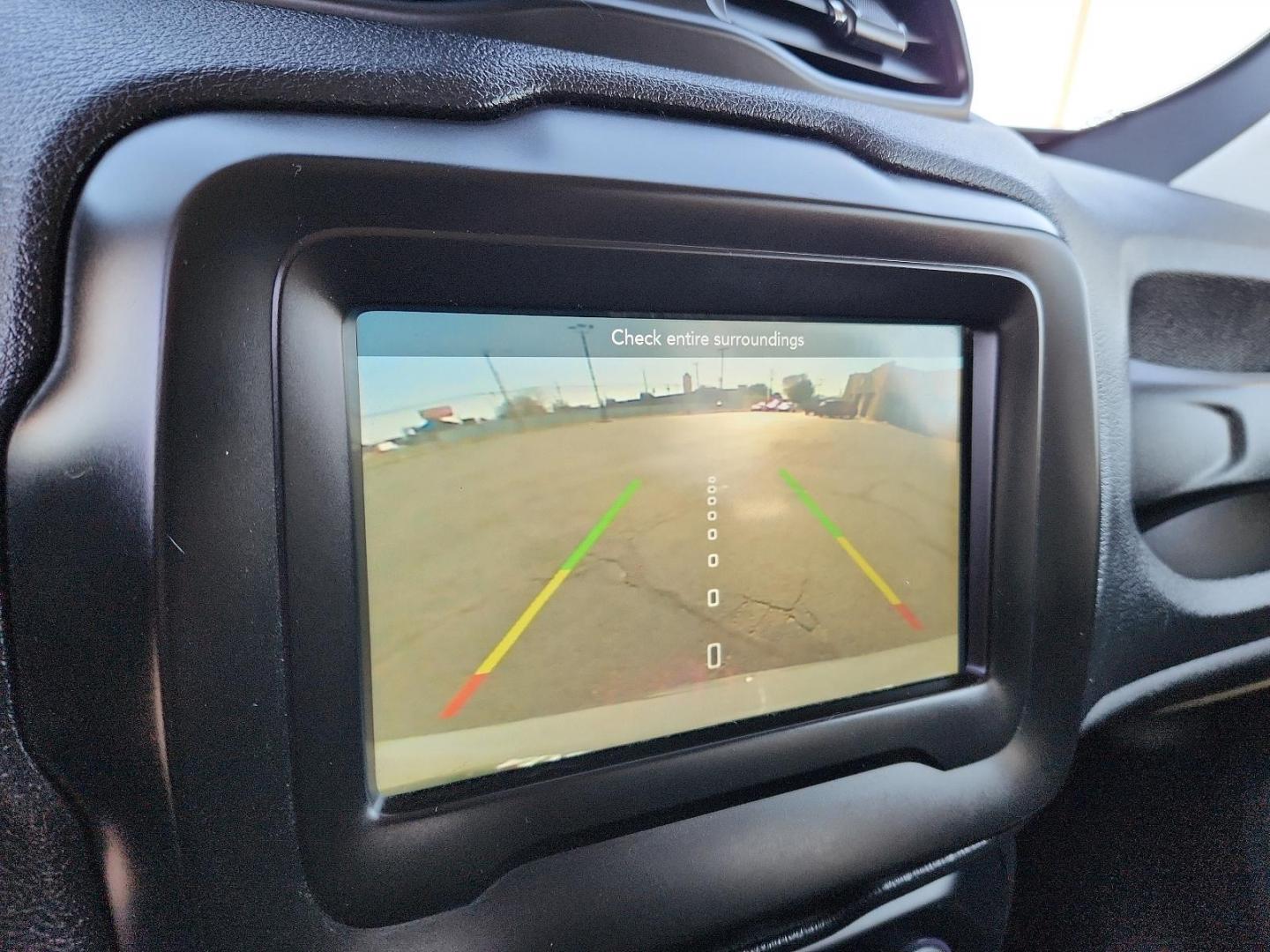 2019 GRAY Jeep Renegade Latitude (ZACNJABB0KP) with an ENGINE: 2.4L I4 ZERO EVAP M-AIR engine, located at 4711 Ave Q, Lubbock, TX, 79412, (806) 687-2362, 33.551304, -101.855293 - Photo#13