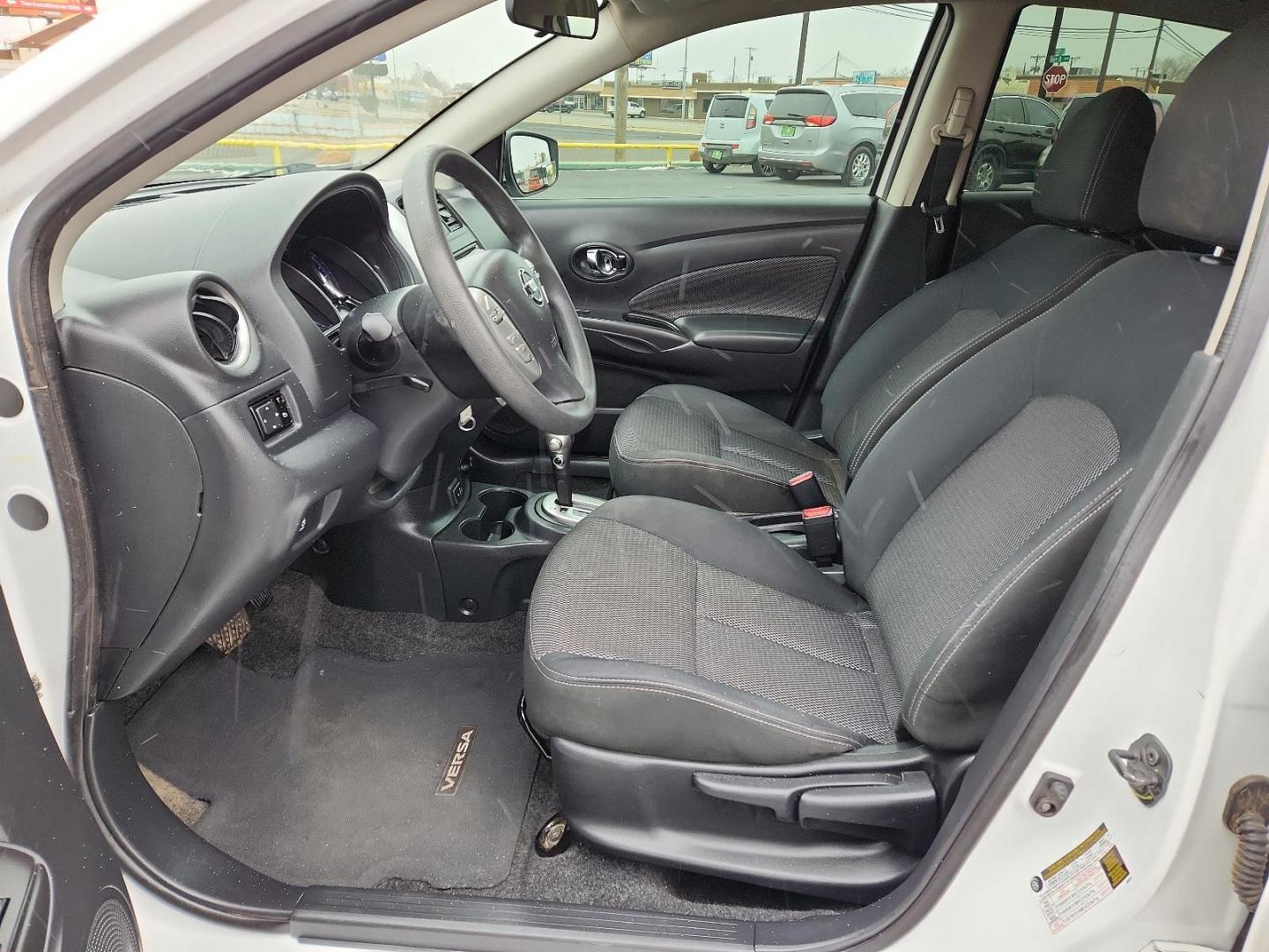 2017 WHITE Nissan Versa Sedan SV (3N1CN7AP7HL) with an Engine: 1.6L DOHC 16 Valve 4-Cylinder engine, located at 4711 Ave Q, Lubbock, TX, 79412, (806) 687-2362, 33.551304, -101.855293 - Photo#11